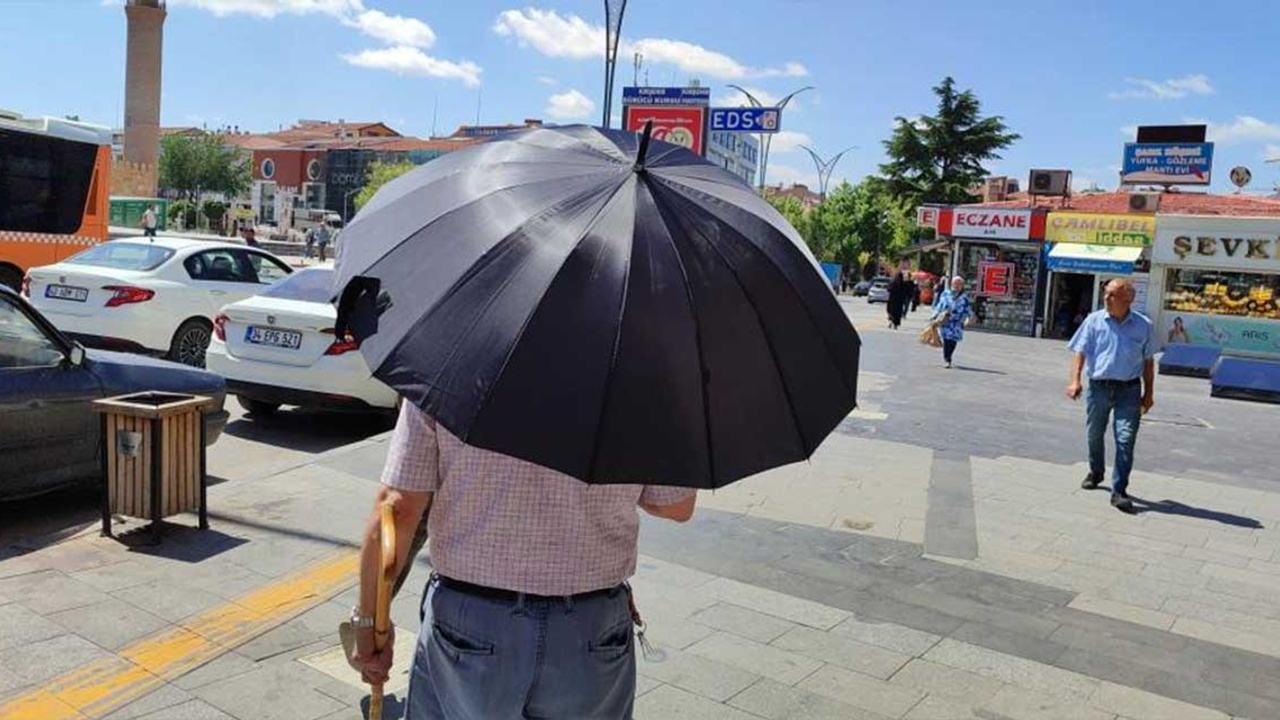 Kırşehir'de hava sıcaklığı vatandaşları bunalttı!