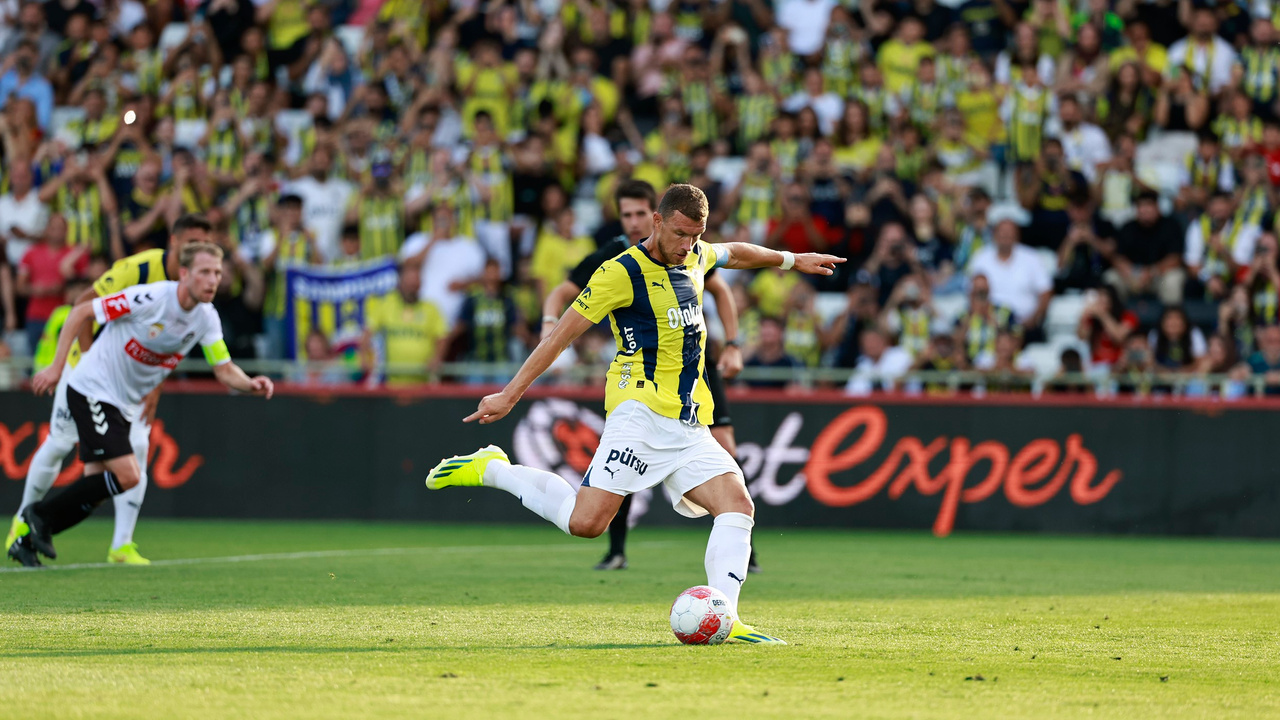 Fenerbahçe, hazırlık maçında Admira Wacker ile 1-1 berabere kaldı