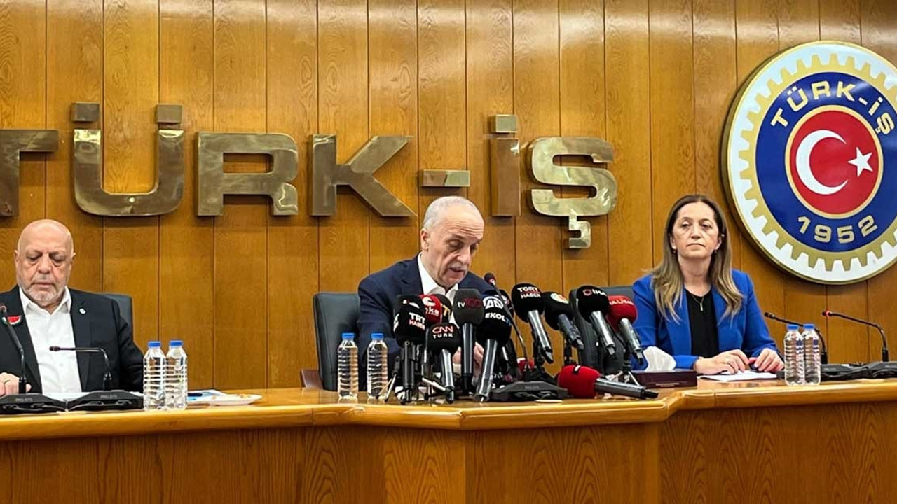 Üç sendikadan ortak açıklama: Asgari ücret gündemi! | Türk-İş, DİSK ve Hak-İş başkanlarından ortak açıklama!