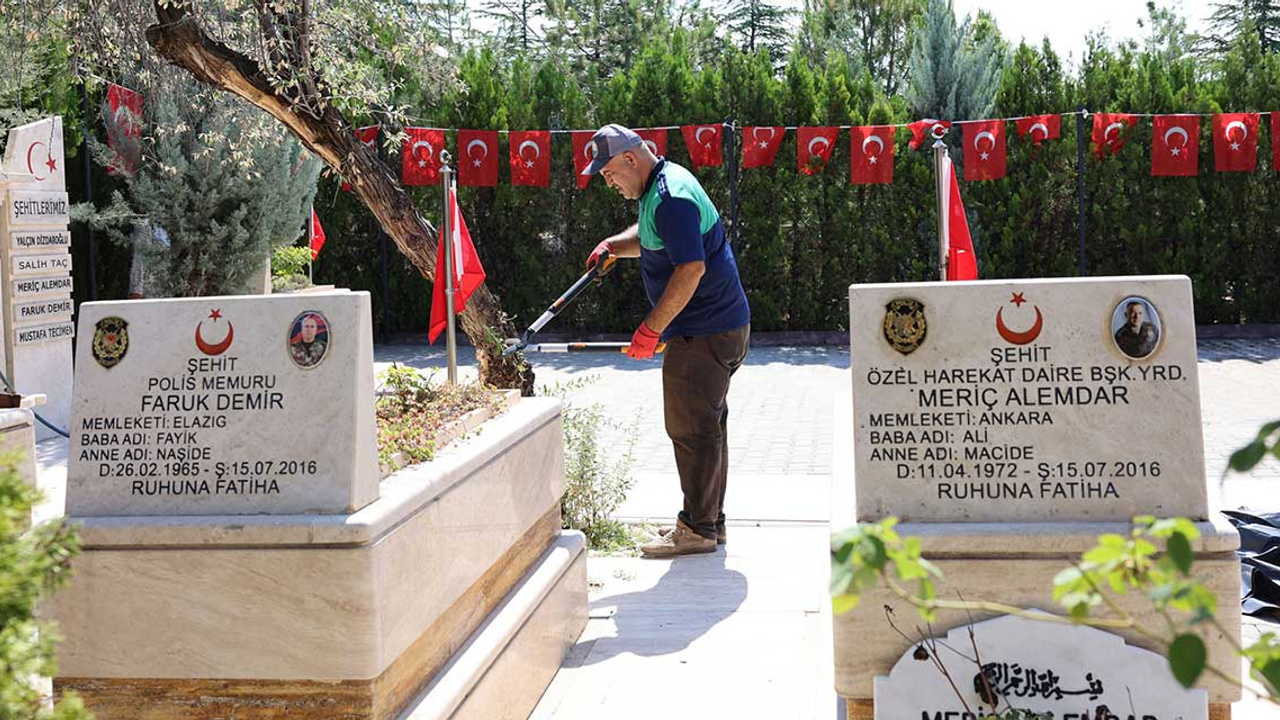 Gölbaşı şehitliklerine bakım yapıldı!