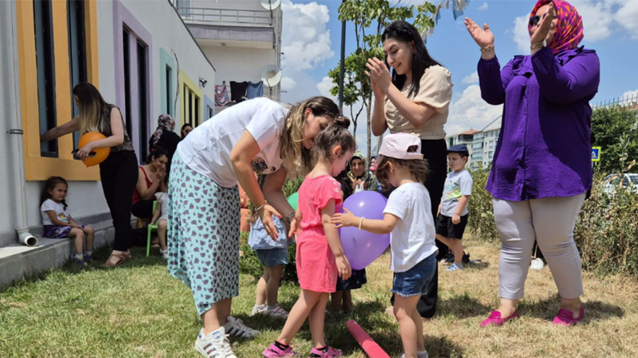 Sincan'da minikler Plevne Anne Çocuk Oyun Evi’nde eğleniyor