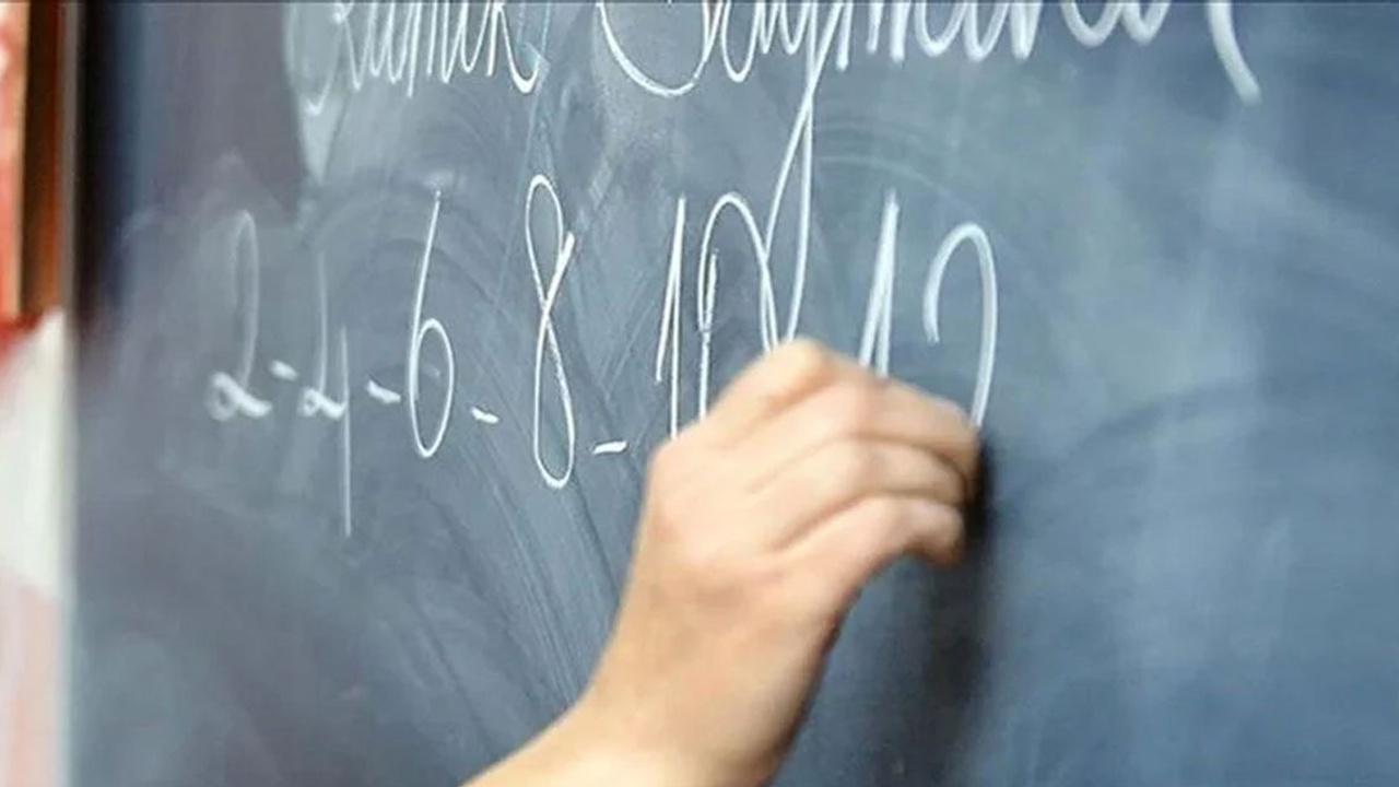 MEB öğretmen atama takvimi belli oldu: Başvurular iki aşamalı!
