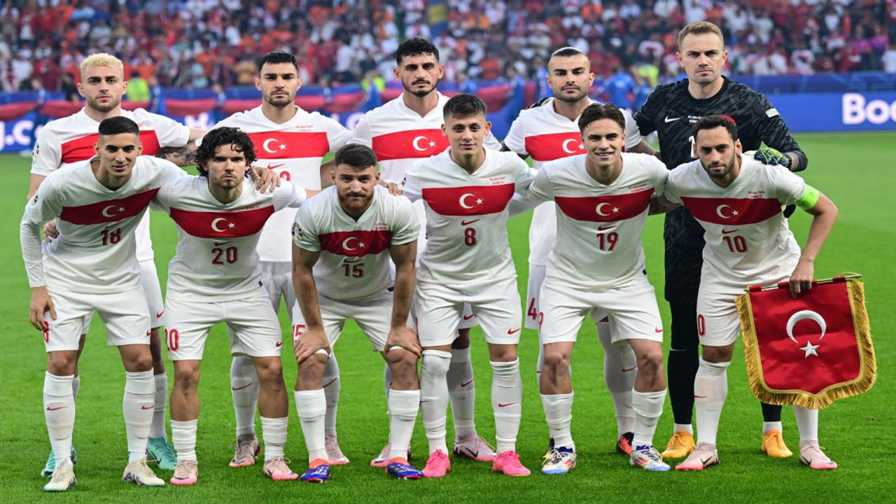 FIFA dünya sıralaması güncellendi: Türkiye 16 sıra birden yükseldi!