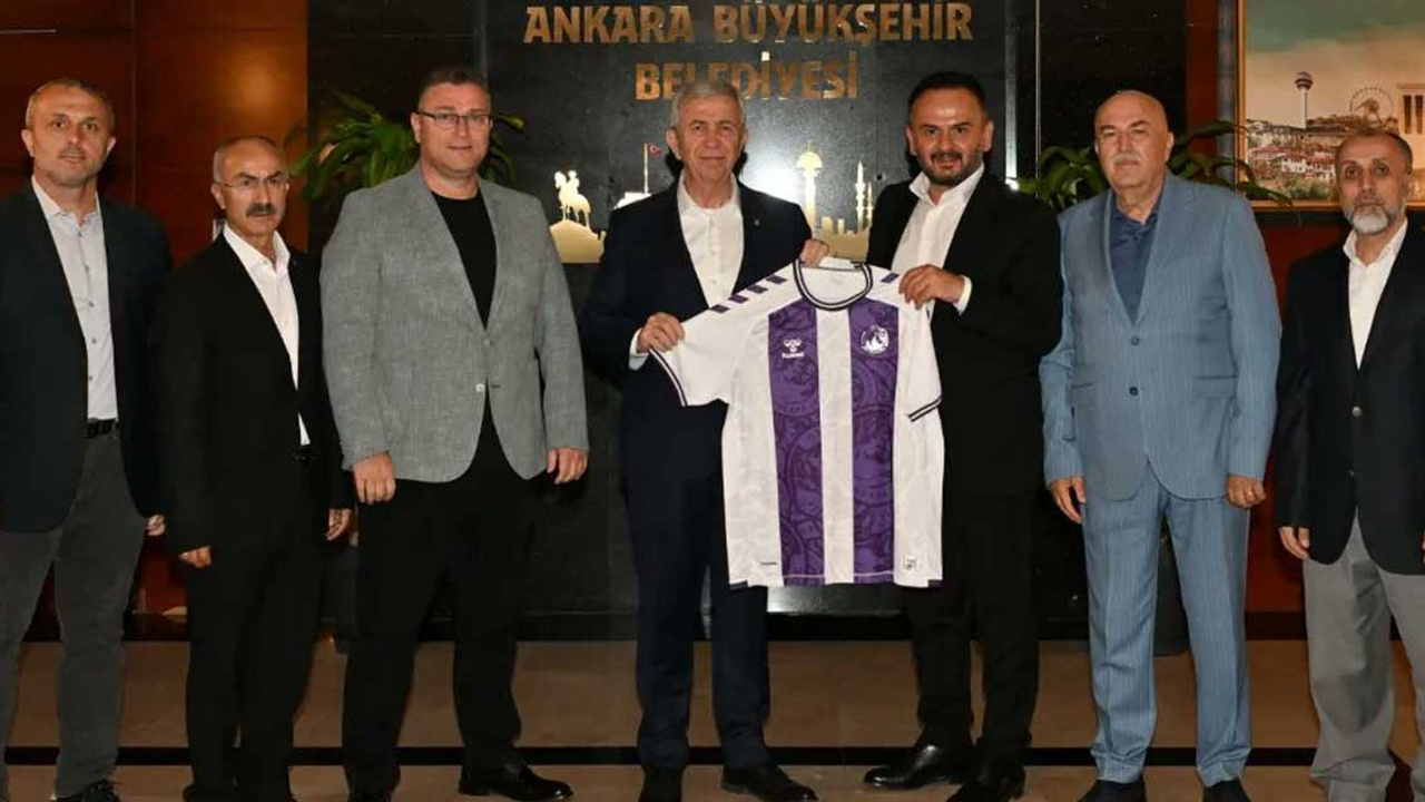 Ankara Keçiörengücü Başkanı Sedat Tahiroğlu'dan Ankara Büyükşehir Belediye Başkanı Mansur Yavaş'a ziyaret