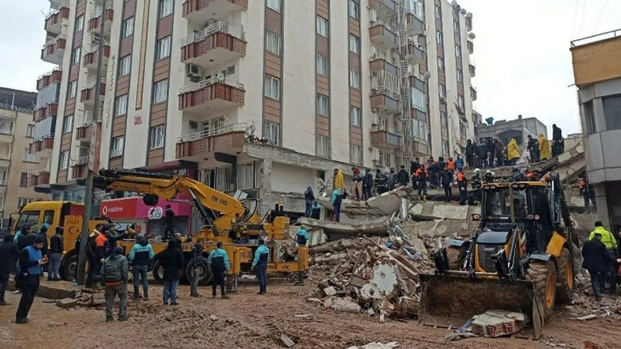 51 kişinin öldüğü apartmanda bir kişi suçlu bulundu