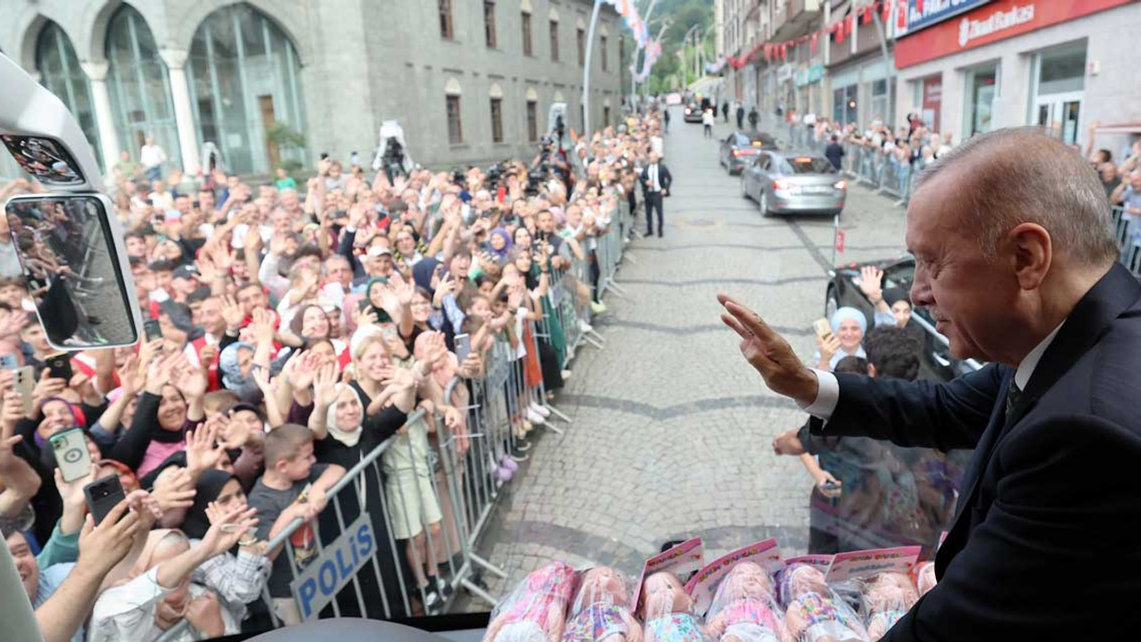 Cumhurbaşkanı Erdoğan, Rize'de Hemşerilerine hitap etti: Miting öncesi cami müjdesi