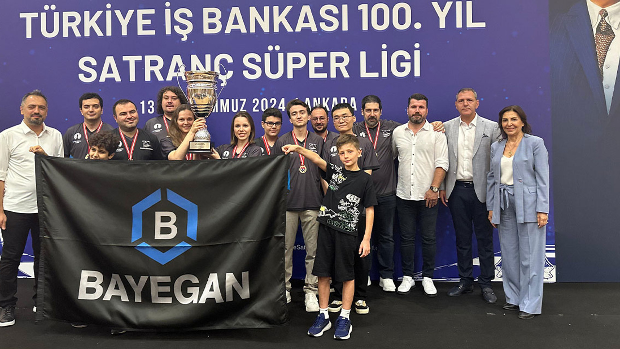 Türkiye İş Bankası 100. Yıl Satranç Süper Ligi heyecan dolu mücadeleleriyle sona erdi