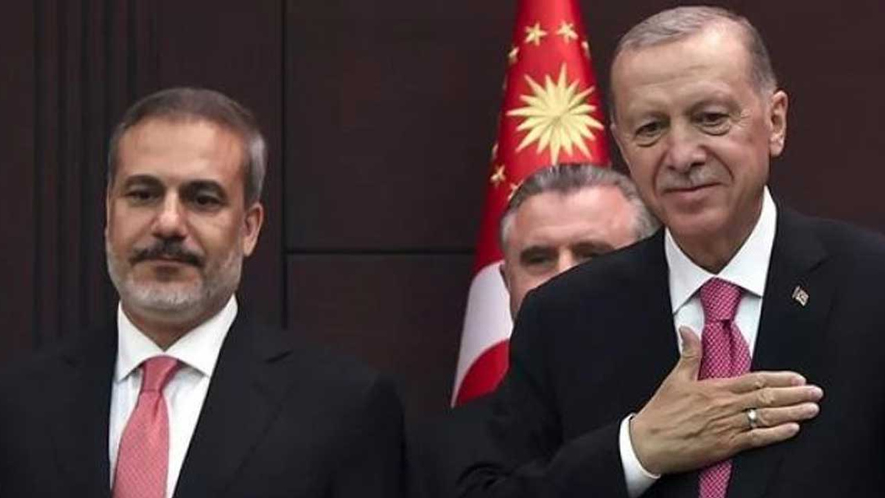 Dışişleri Bakanı Hakan Fidan'dan 'Erdoğan'ın yanındayız' paylaşımı