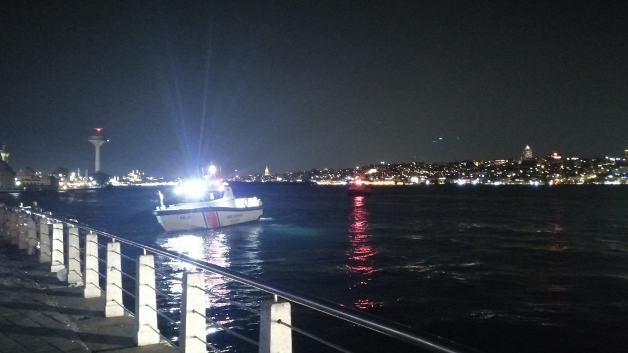 Üsküdar'da denize düşen genç kadın için arama çalışması başlatıldı