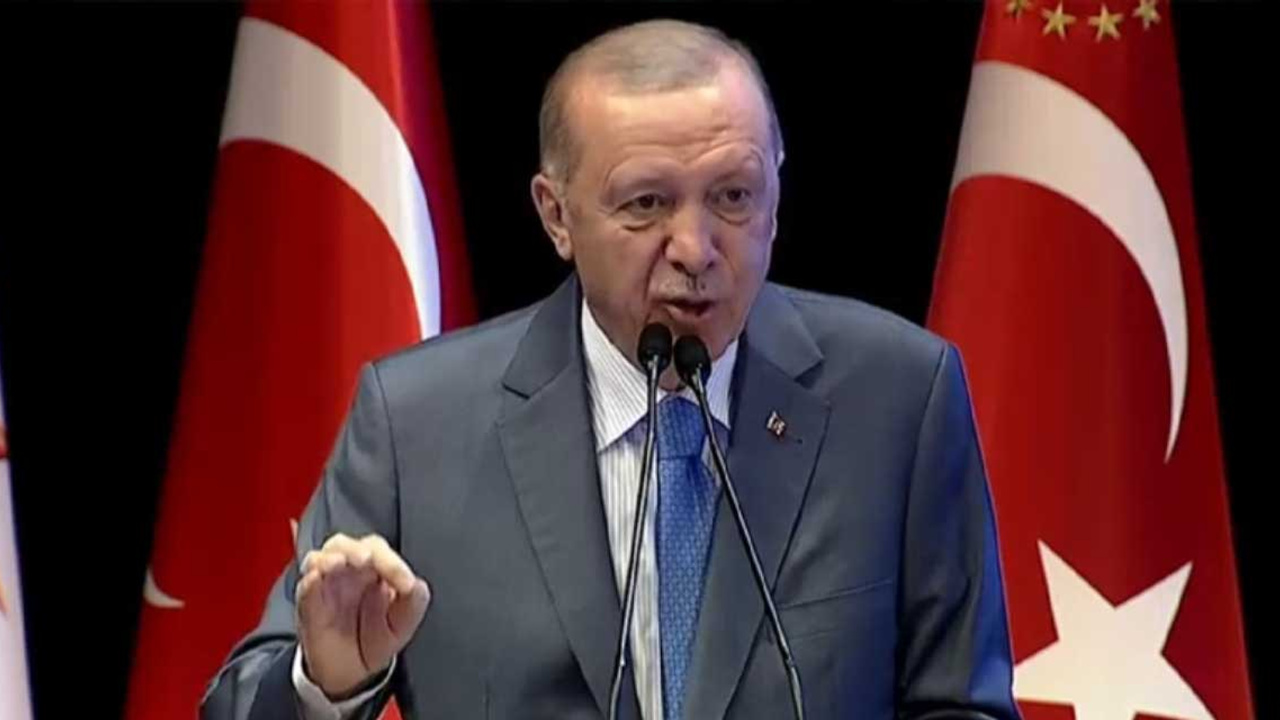 Cumhurbaşkanı Erdoğan AK Parti İnsan Hakları Programı'nda konuştu: ''Küresel sistem iflas etti!''