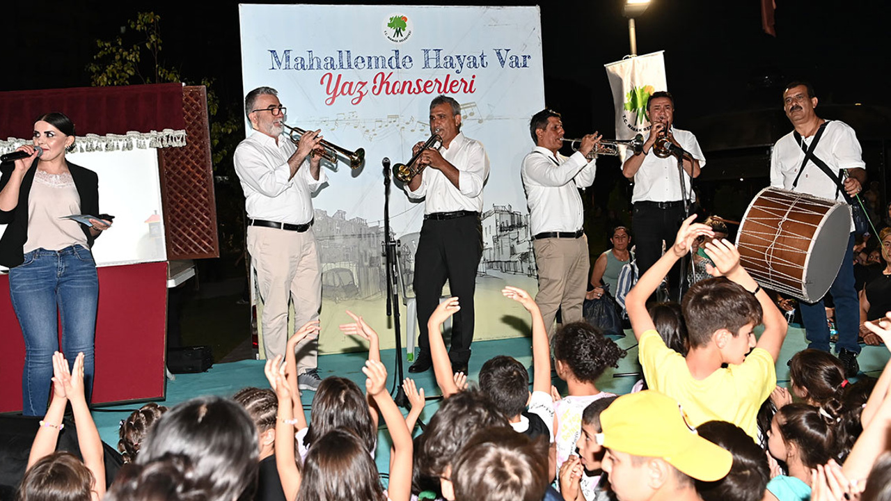 Yaz akşamları Mamak'ta konserlerle geçiyor