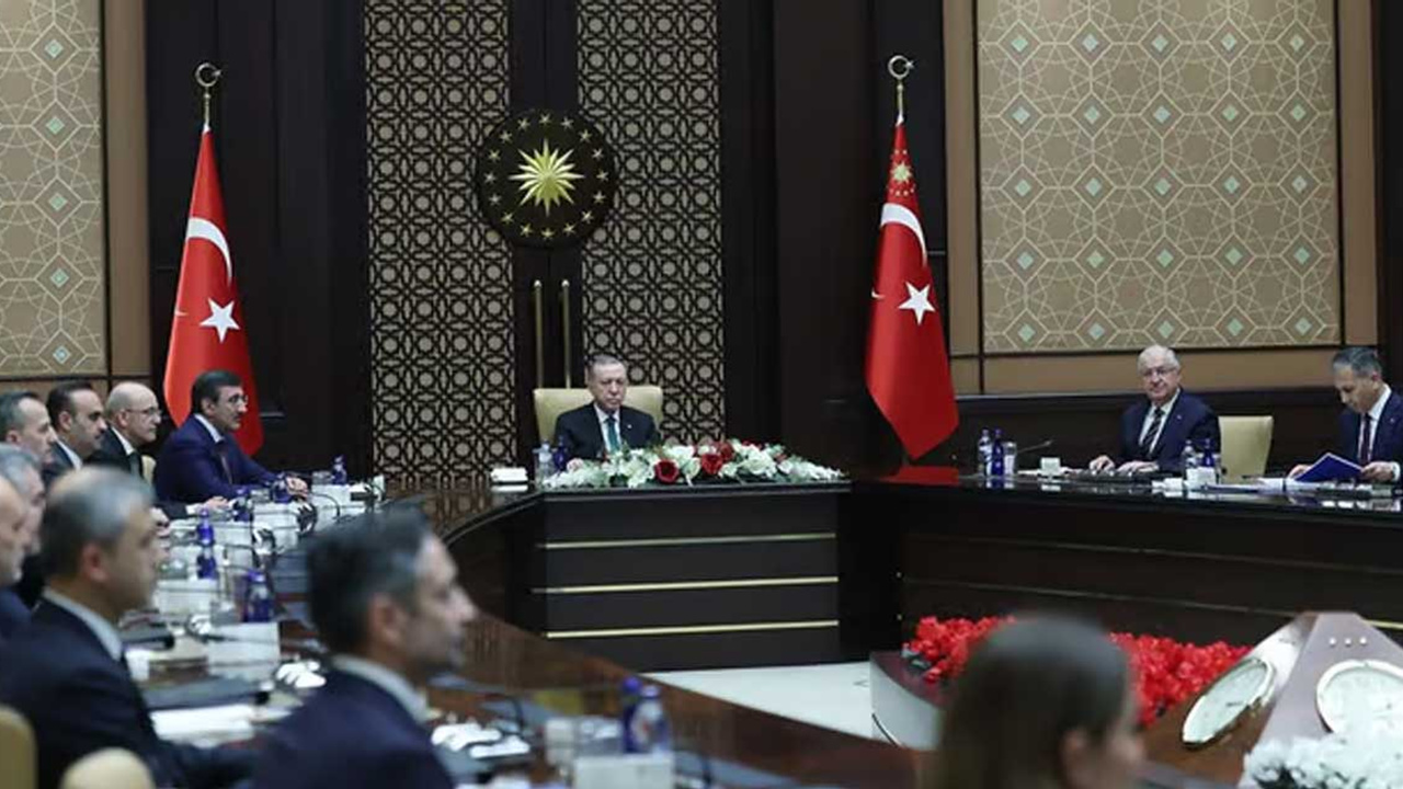 'Çelik Kubbe' hamlesi: Savunma Sanayi İcra Komitesi Toplantısı'nda yerli ve milli "Çelik Kubbe Projesi" görüşüldü