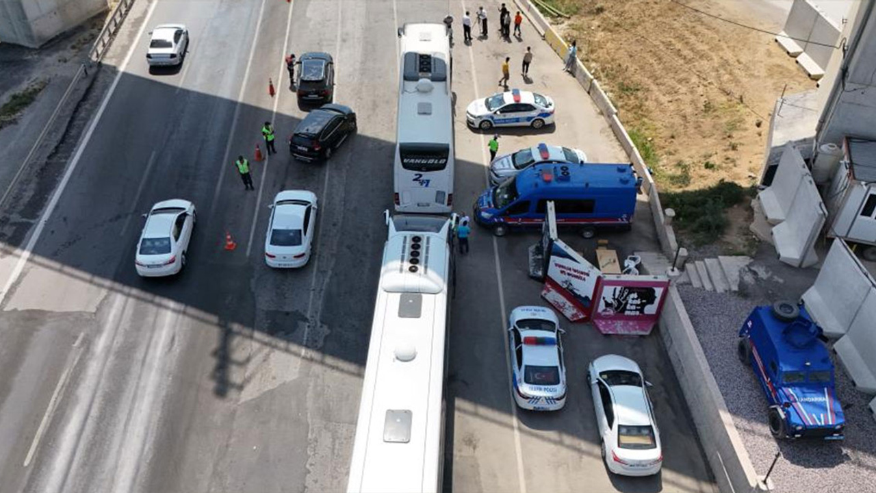 Kırıkkale-Ankara yolunda otobüsler tek tek denetlendi!