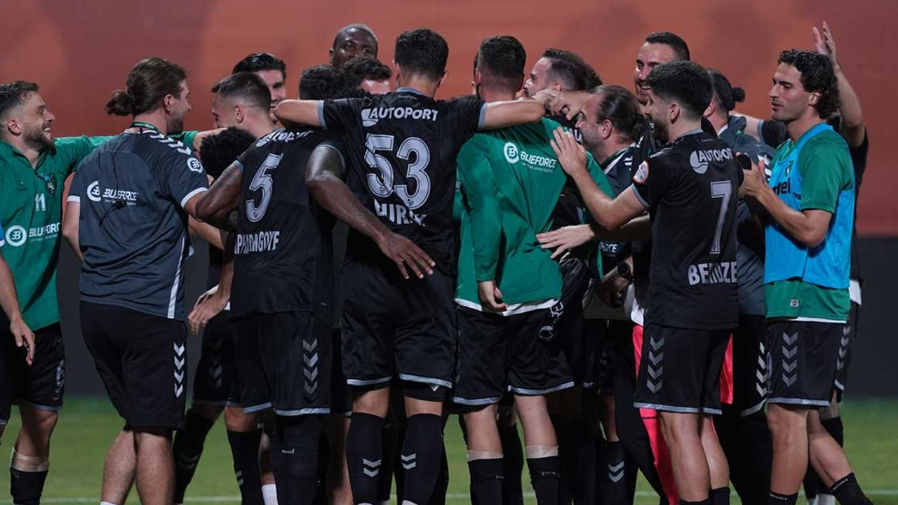 TFF 1. Lig'de Kocaelispor, Pendik'ten 3 puanla döndü: Kocaelispor, TFF 1. Lig'de ikide iki yaptı