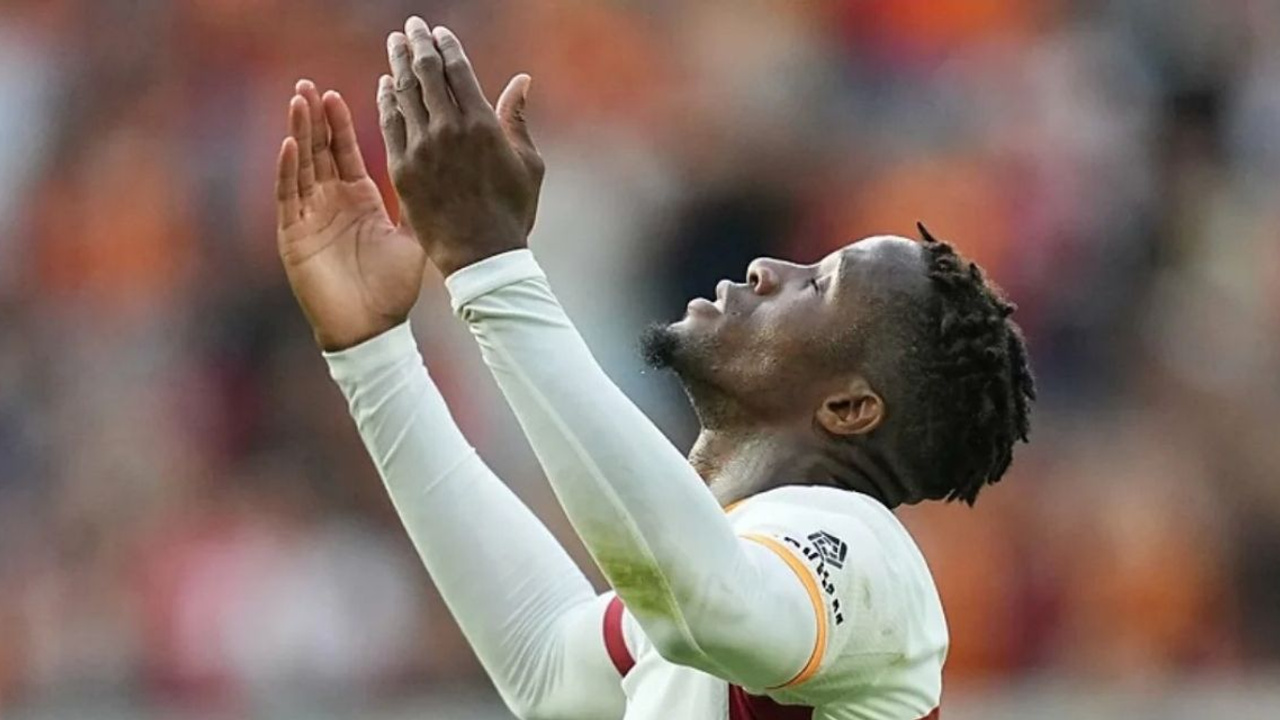 Galatasaray'da Wilfried Zaha belirsizliği!