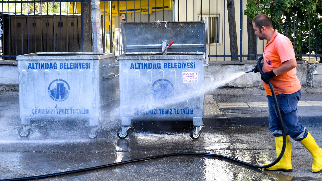 Altındağ’da temizlik çalışmaları devam ediyor