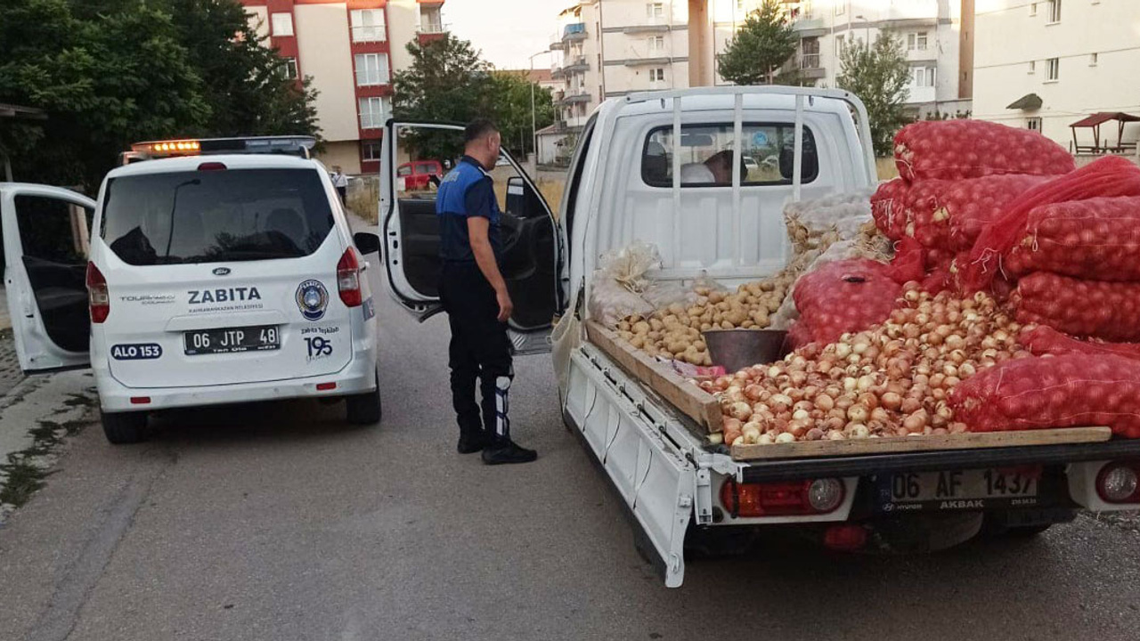 Kahramankazan'da zabıta ekibi kuralsızlığa geçit vermiyor