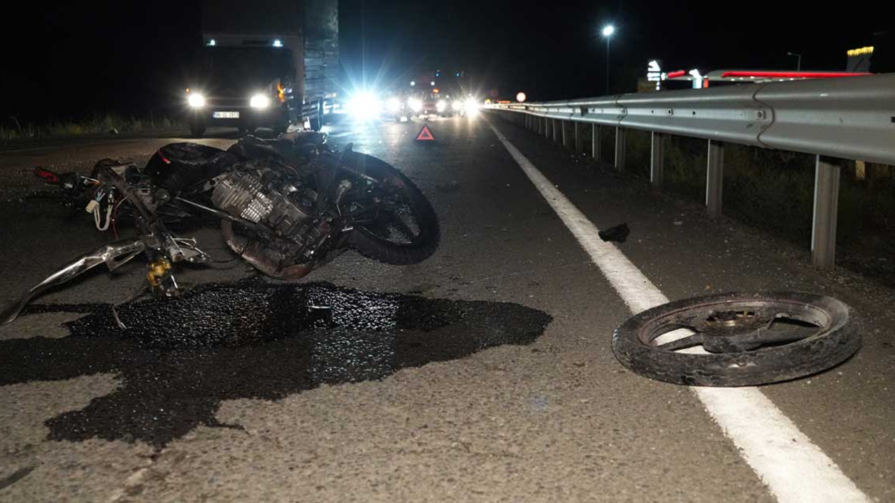 Kırıkkale'de motosiklet kazası: Yaralı sürücü tek ayakkabısıyla olay yerinden kaçtı