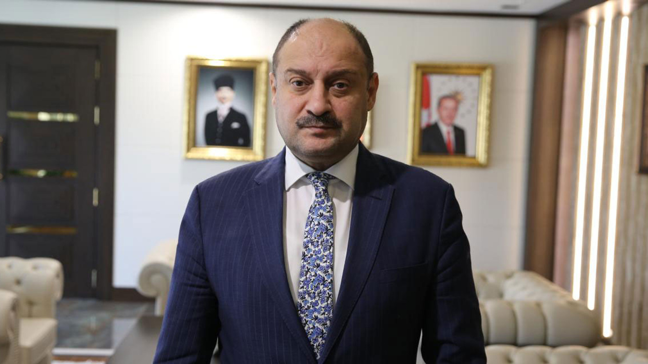 Kasım Gülpınar kimdir? YRP’den istifa eden Şanlıurfa Büyükşehir Belediye Başkanı Mehmet Kasım Gülpınar kimdir?