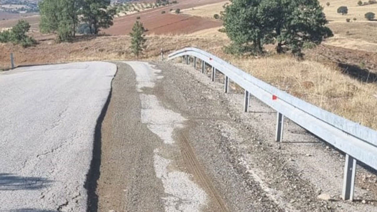 Elmadağ-Karacahasan yolu tehlike saçıyor