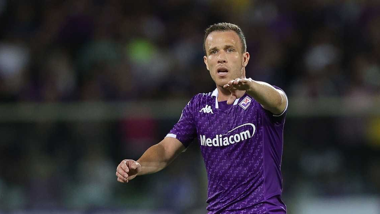 Transfer Var: Arthur Melo için hem Galatasaray hem Fenerbahçe! | Beşiktaş'ta gündem kaleci | Eljif Elmas iddiası!