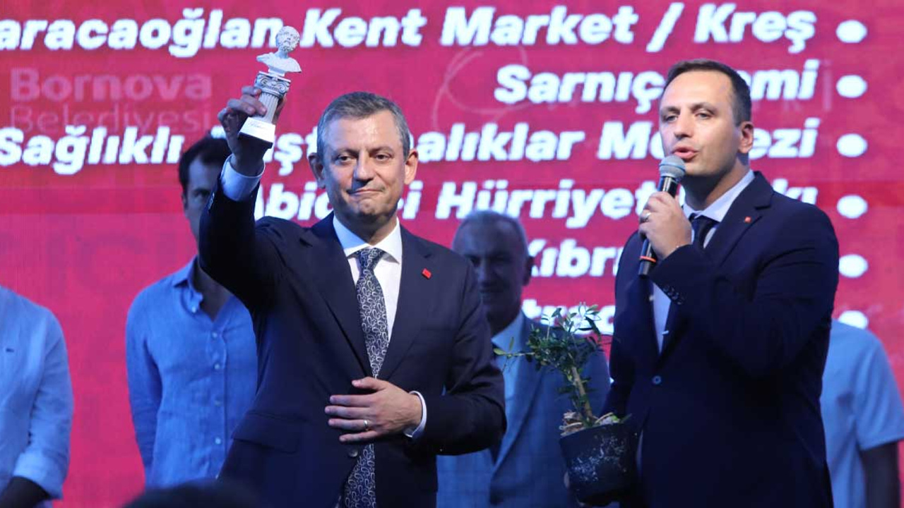 CHP Genel Başkanı Özgür Özel: "İftiracılara inat camiyi de açıyoruz, ezanı da okutuyoruz"