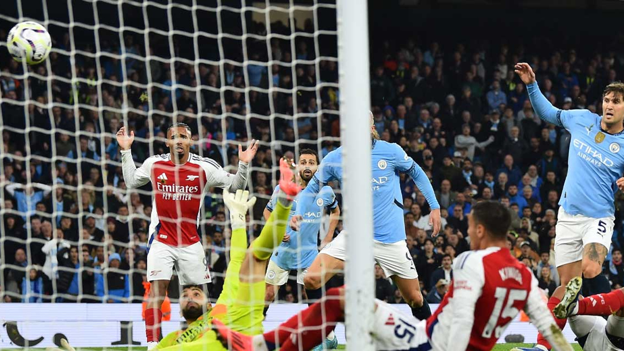 Manchester City, 10 kişi Arsenal'a karşı puanı son anda kurtardı: 2-2