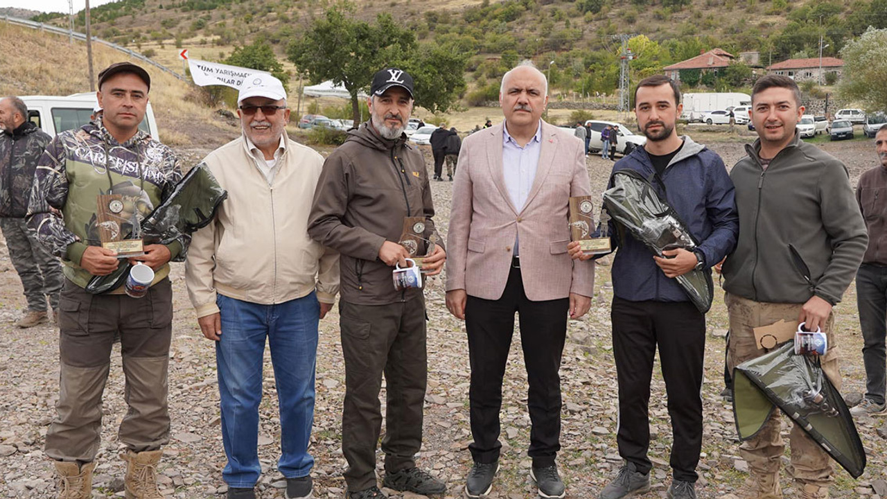 Kızılcahamam Belediyesi balık tutma yarışması düzenledi