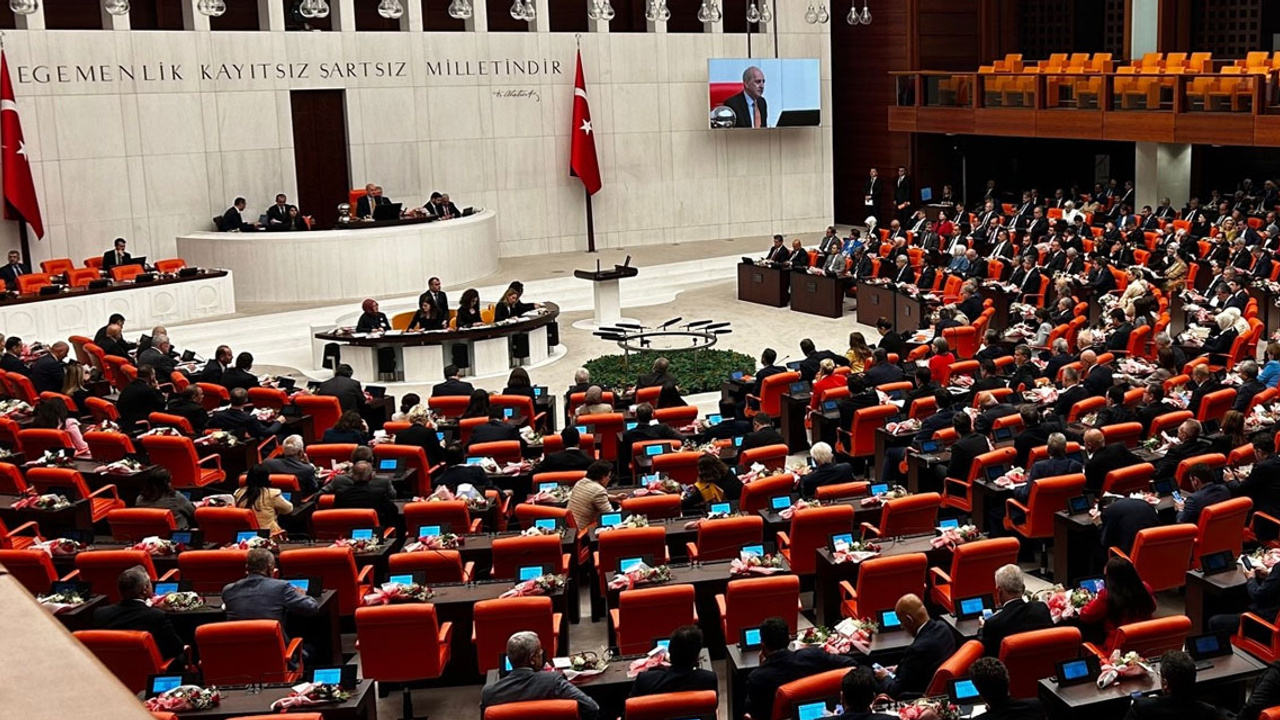 Ankara yeniden gündeme aldı: Etki ajanlığı düzenlemesi geri mi geliyor?