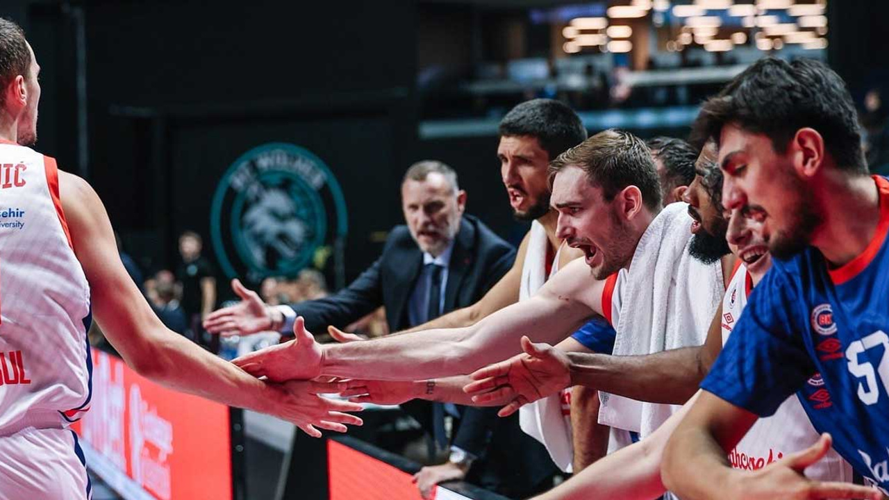 Bahçeşehir Koleji Avrupa'da deplasmanda kazanarak başladı: Wolves Vilnius 69-80 Bahçehir Koleji