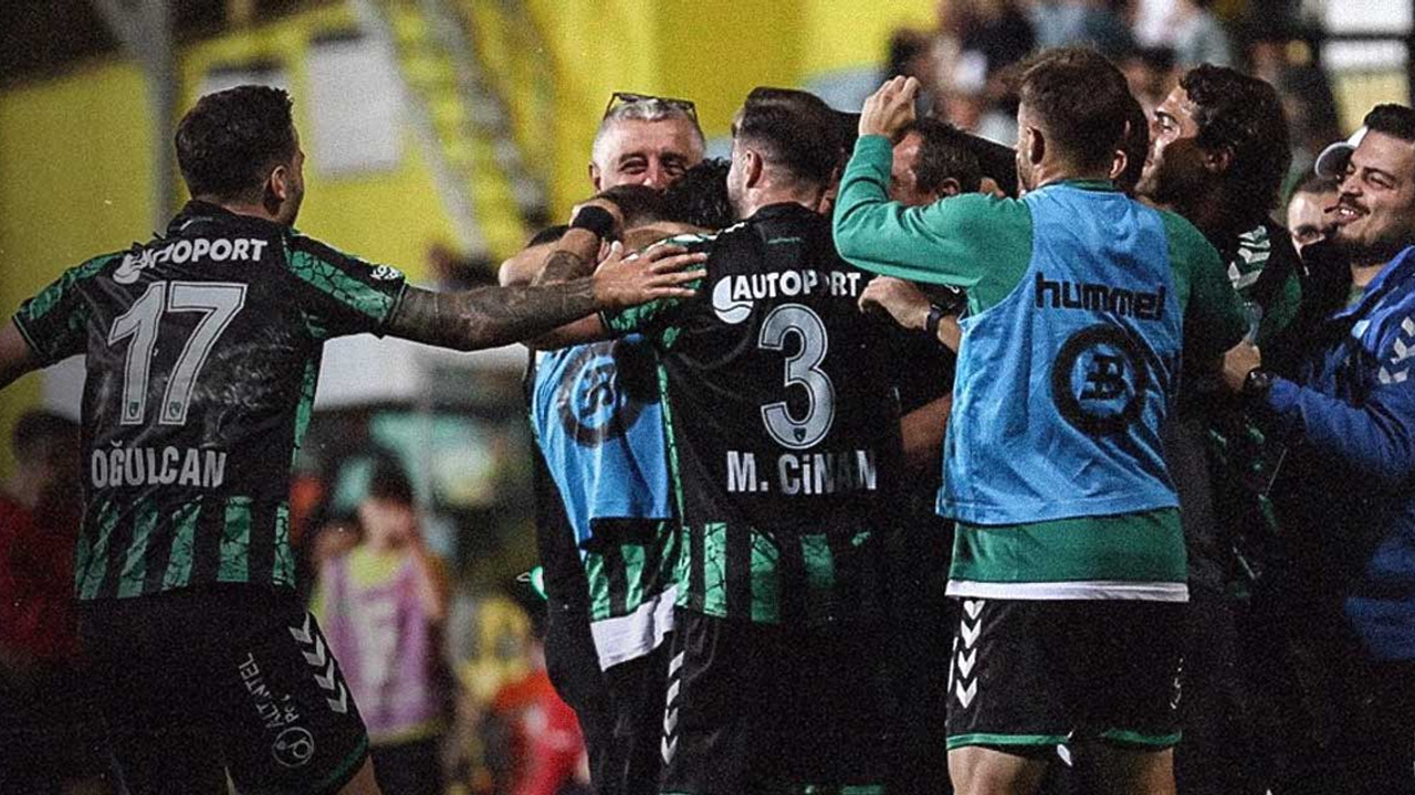 Trendyol 1.Lig'de yeni lider Kocaelispor: İstanbulspor 0-3 Kocaelispor