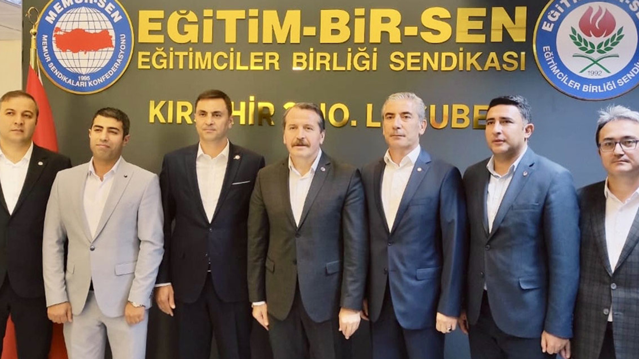 Kırşehir'de Eğitim Bir-Sen 2 No'lu Şubesi açıldı