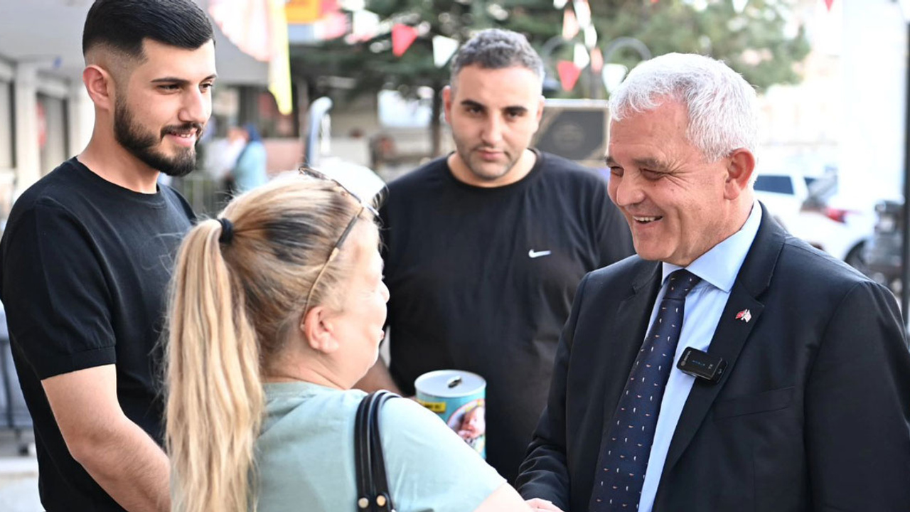 Başkan Şahin SMA hastası Yağız bebek için sokağa çıktı! Mamaklılardan kampanyaya destek istedi