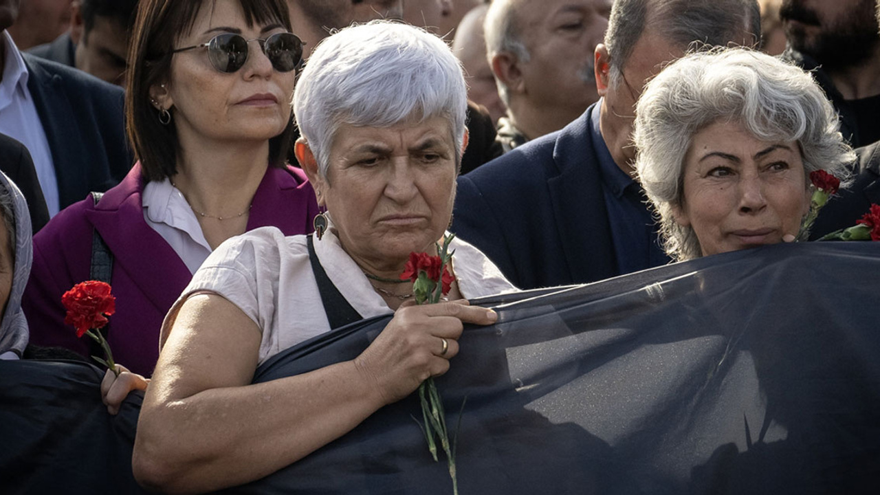 Ankara gar saldırısında yaşamını yitirenler anıldı