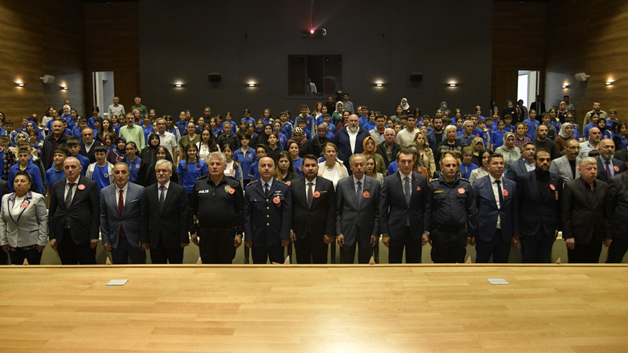 Ankara'nın Başkent oluşunun 101'inci yıl dönümü Kahramankazan'da coşkuyla kutlandı