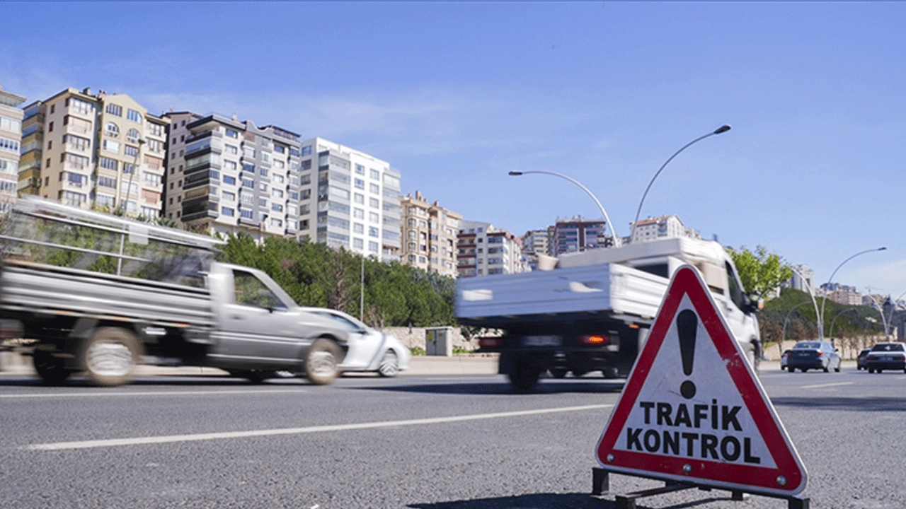 Başkent'te yarın bazı yollar trafiğe kapatılacak