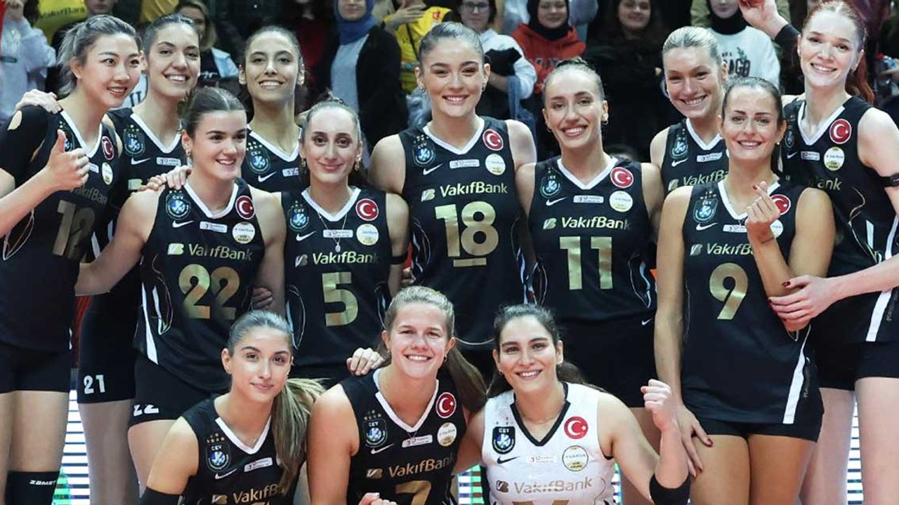 Ankara temsilcisi Zeren Spor, Vodafone Sultanlar Ligi'nin 4. haftasında Vakıfbank'a mağlup oldu