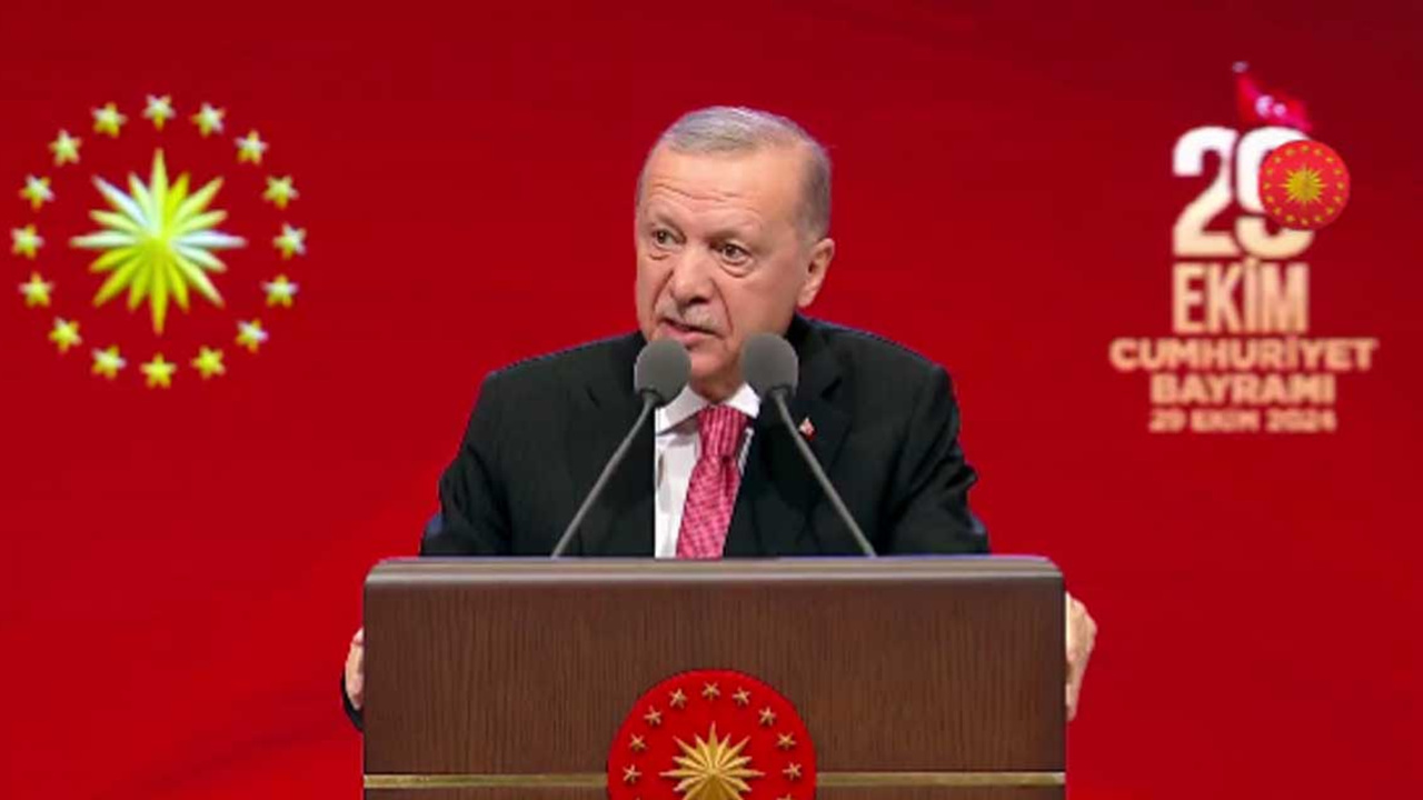 Cumhurbaşkanı Erdoğan, Külliye'den seslendi: “Türkiye olarak yeni bir döneme giriyoruz”