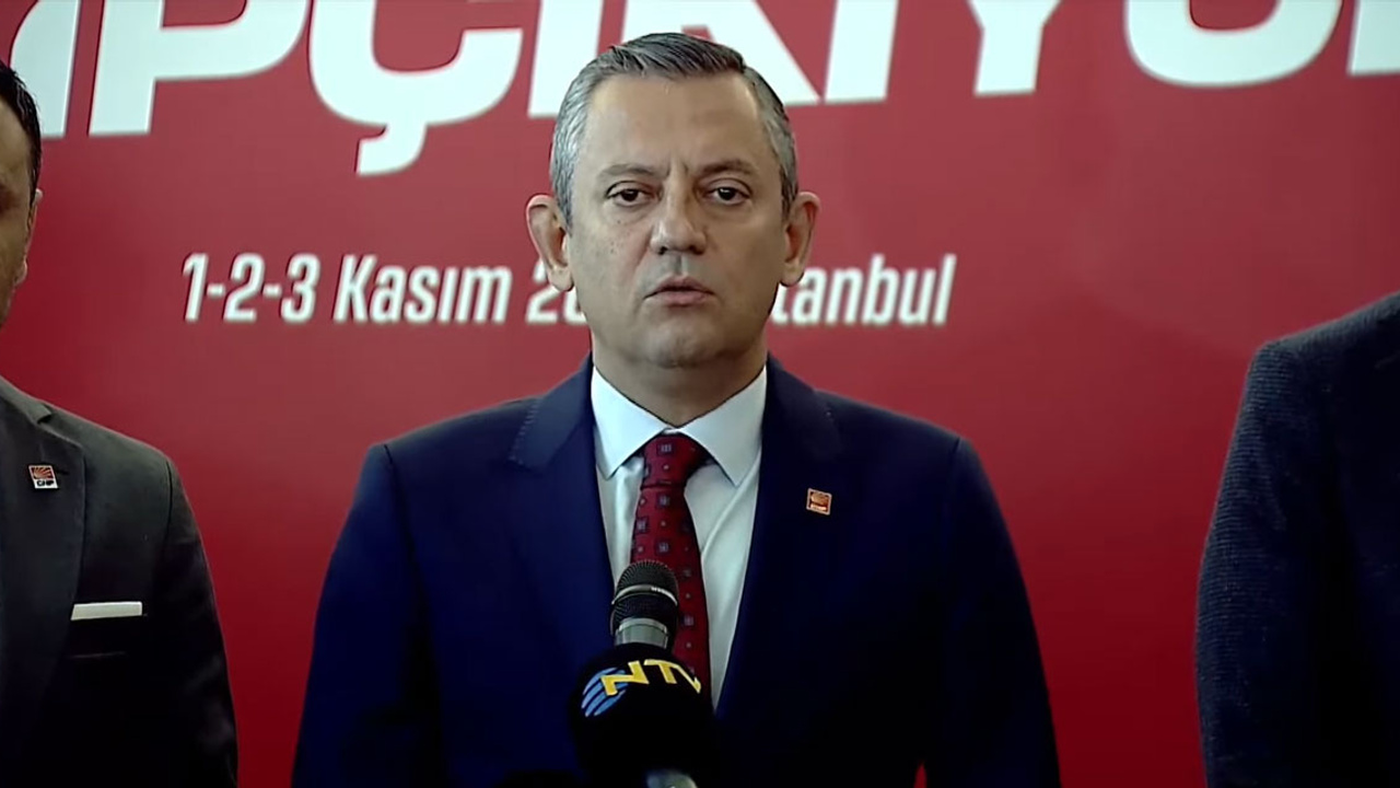 Özgür Özel'den Mansur Yavaş açıklaması: Ertelenemeyecek planlara saygılıyız