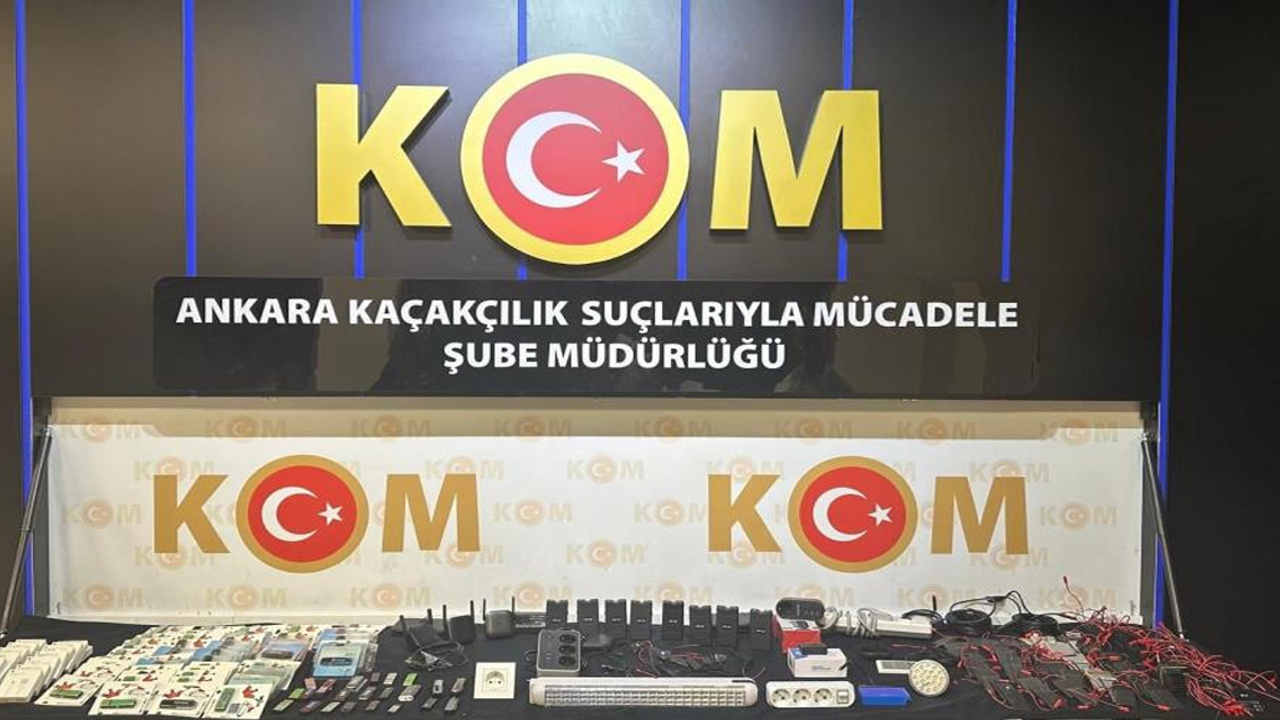 Ankara'da kaçakçılık operasyonunda çok sayıda teknolojik cihaz ele geçirildi