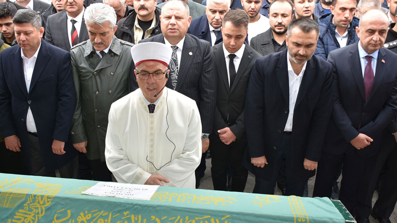 Balışeyh Belediye Başkanı Şen, Kırıkkale'de son yolculuğuna uğurlandı