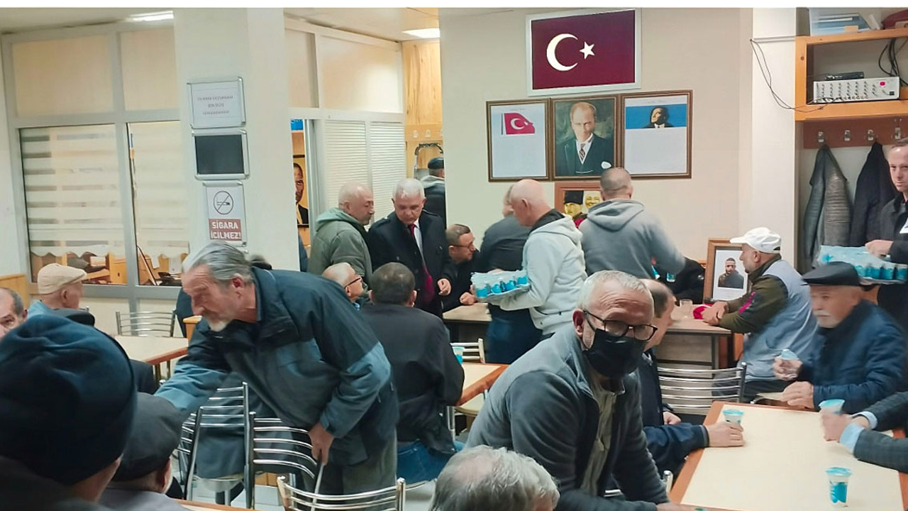 Mamak Belediye Başkanı Şahin, Şehit Gürlek için düzenlenen yemeğe katıldı