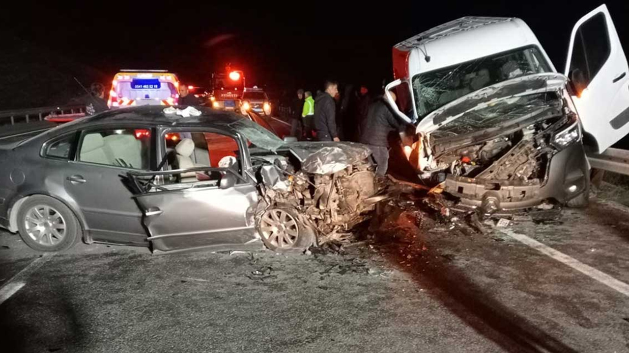 Yozgat'ta katliam gibi kaza: 3 kişi öldü 5 kişi yaralandı