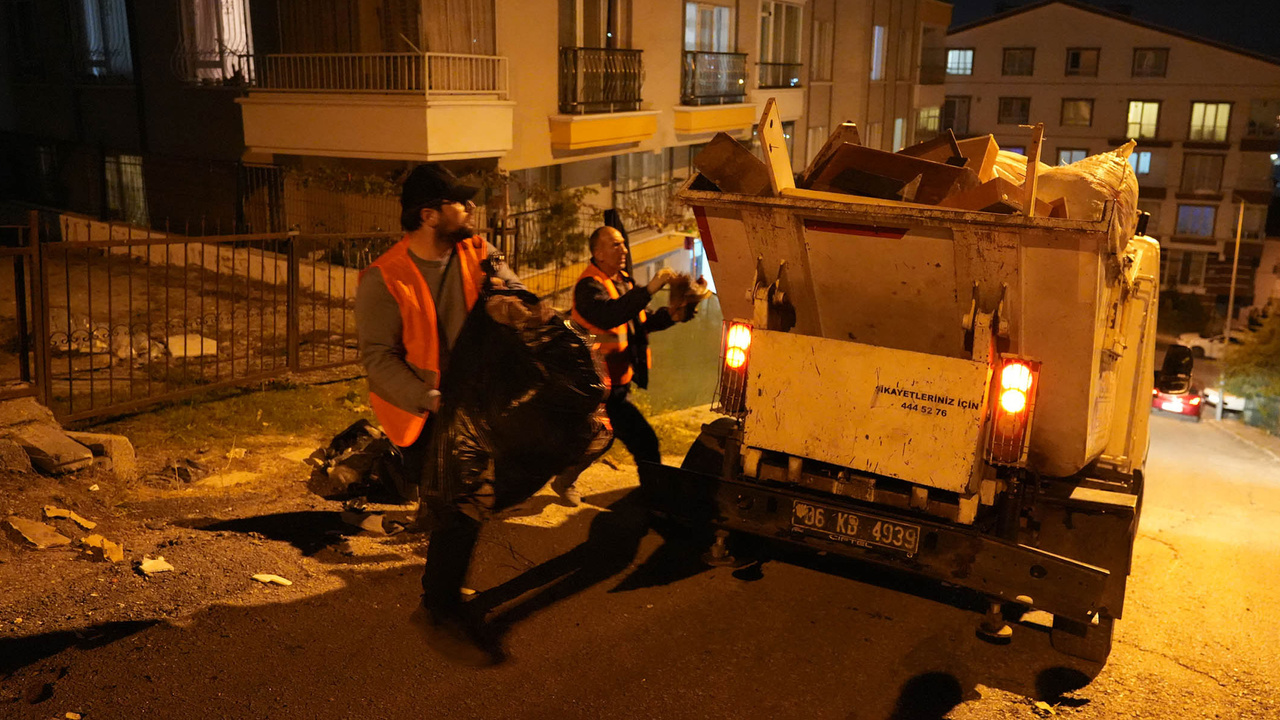 Keçiören'de temizlik seferberliği gece gündüz sürüyor