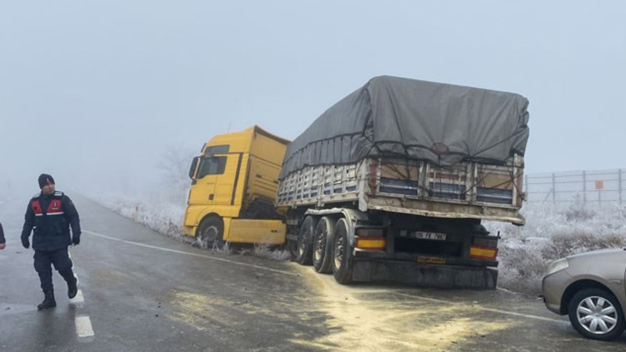 Kırşehir’de zincirleme trafik kazasında 5 kişi yaralandı