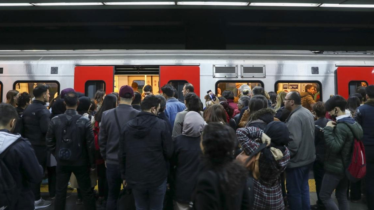 Ankara'da 27 Kasım sabahı çileye dönen metro seferlerinin gecikme nedeni belli oldu