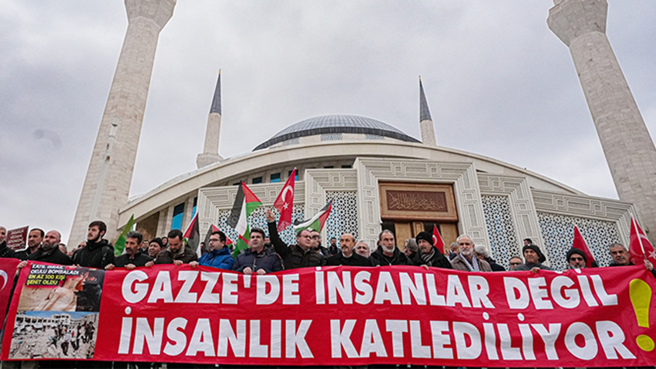 Ankara'da İsrail protestosu: Filistin halkı için dualar edildi