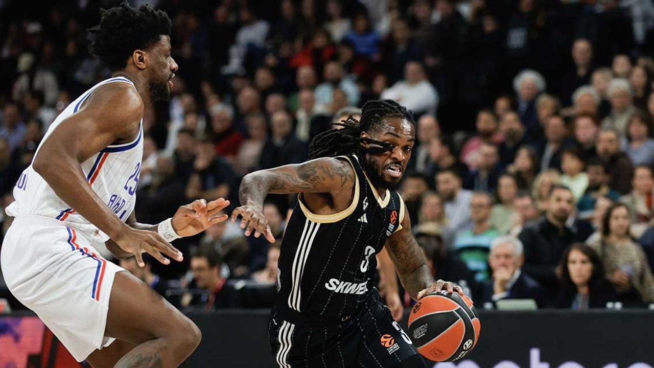 Anadolu Efes, EuroLeague'de Asvel deplasmanında ikinci yarıda yıkıldı