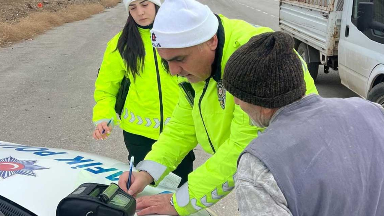 Akyurt’ta kış lastiği denetimleri başladı