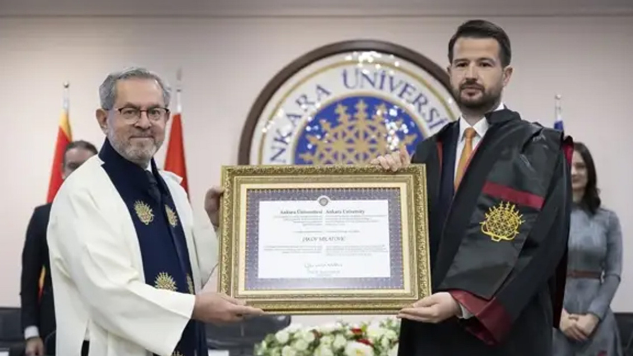 Cumhurbaşkanı Milatoviç'e fahri doktora unvanını Ankara Üniversitesi verdi!